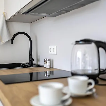 Huber Living Basic 203 Apartment