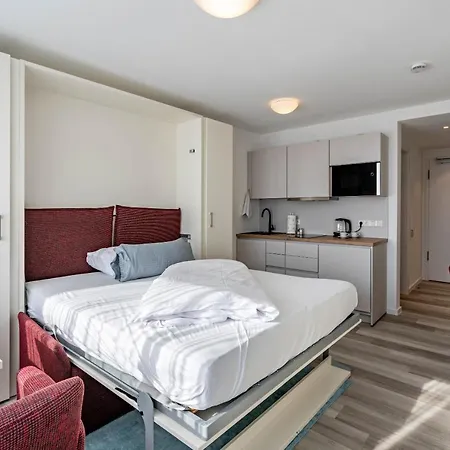 Apartment Huber Living Basic 203 Germering